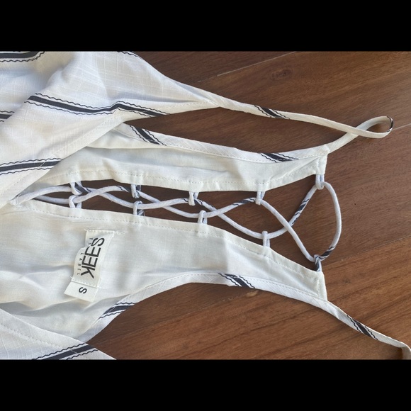 LF WRAP DRESS - Picture 3 of 4